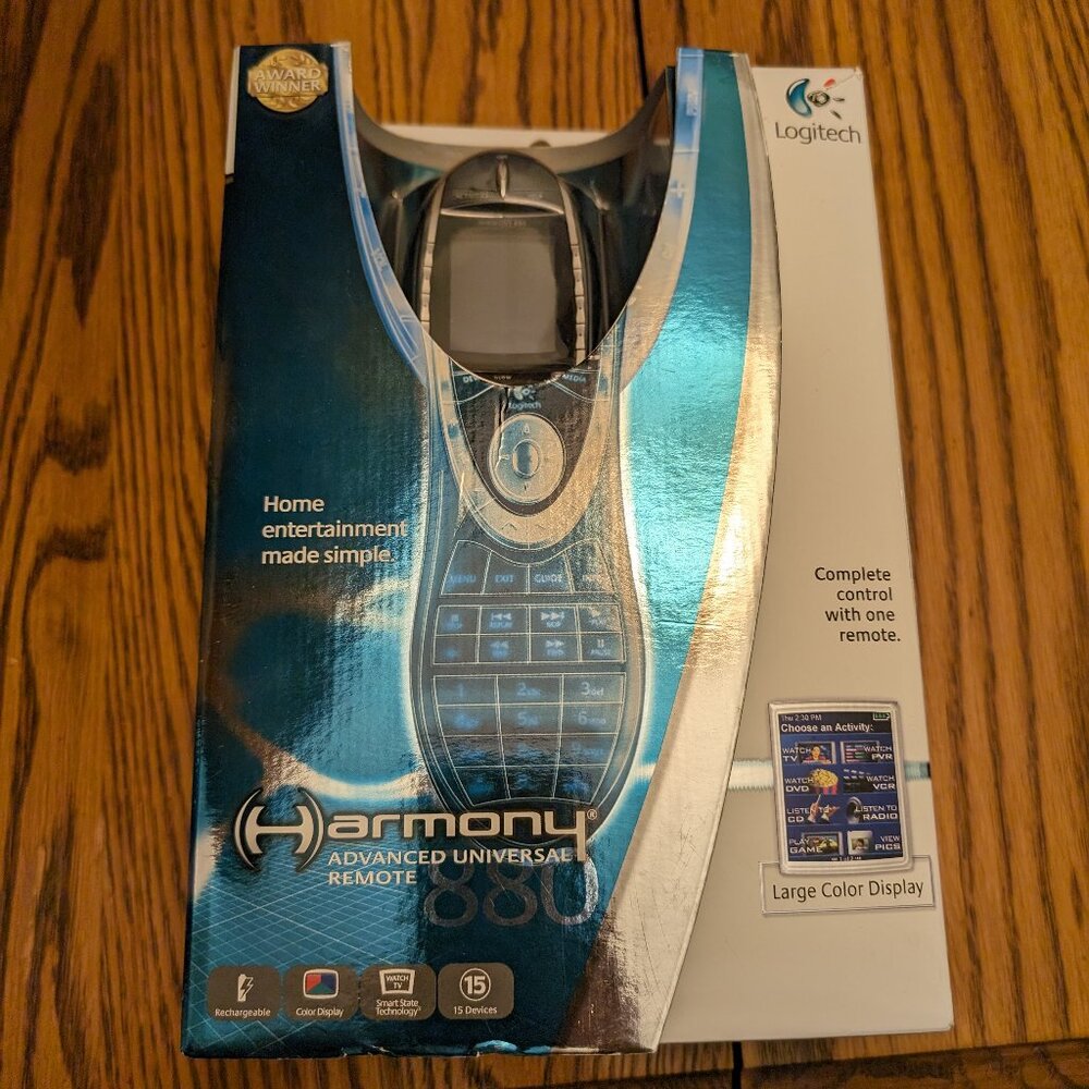 Logitech Harmony 880 Universal Remote